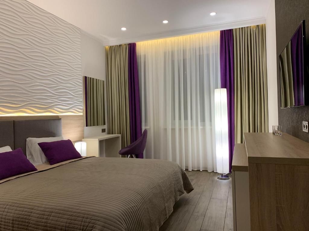 Отель Premium Hotel Славянск