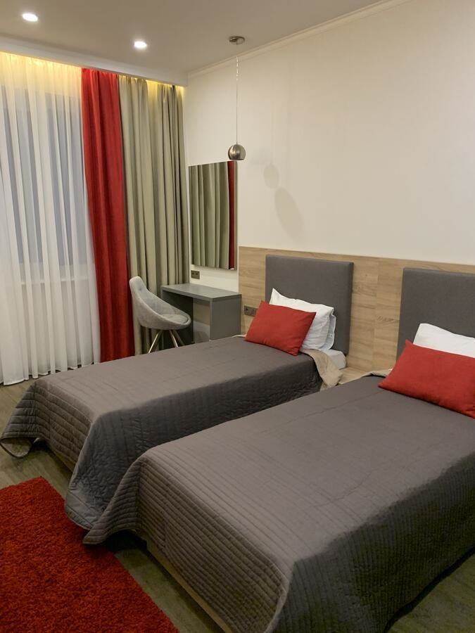 Отель Premium Hotel Славянск